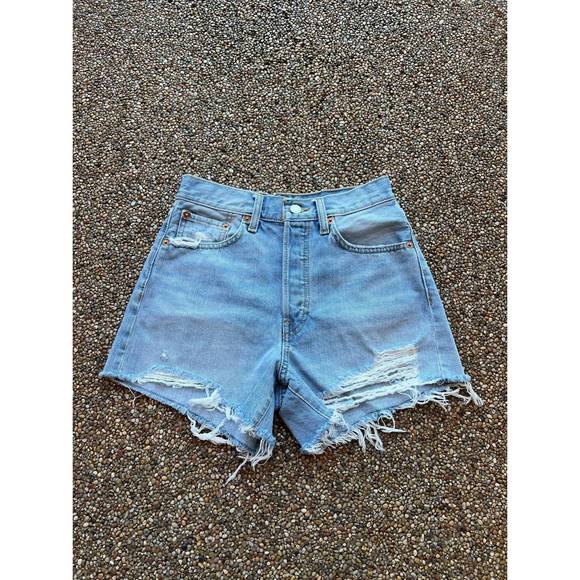 NEW RE/DONE 90s low slung short in aged indigo destroy - Picture 3 of 3
